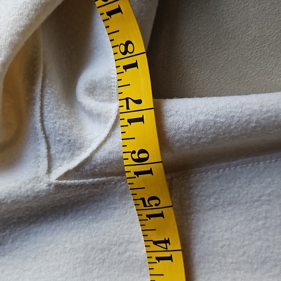 Marc Cain winter white open jacket - Picture 6 of 7